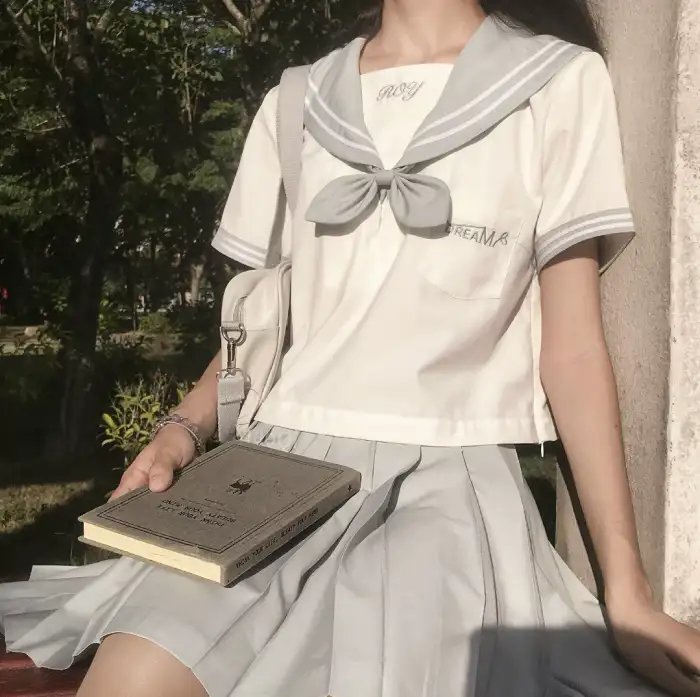 莫拉莱斯夫人的骨架